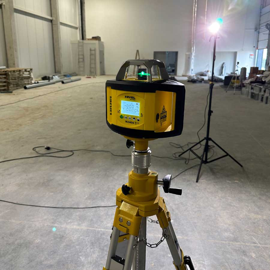 ZESTAW Niwelator laserowy Nivel System NL540G DIGITAL zielony z czujnikiem cyfrowym + łata LS-24 + statyw SJJ32